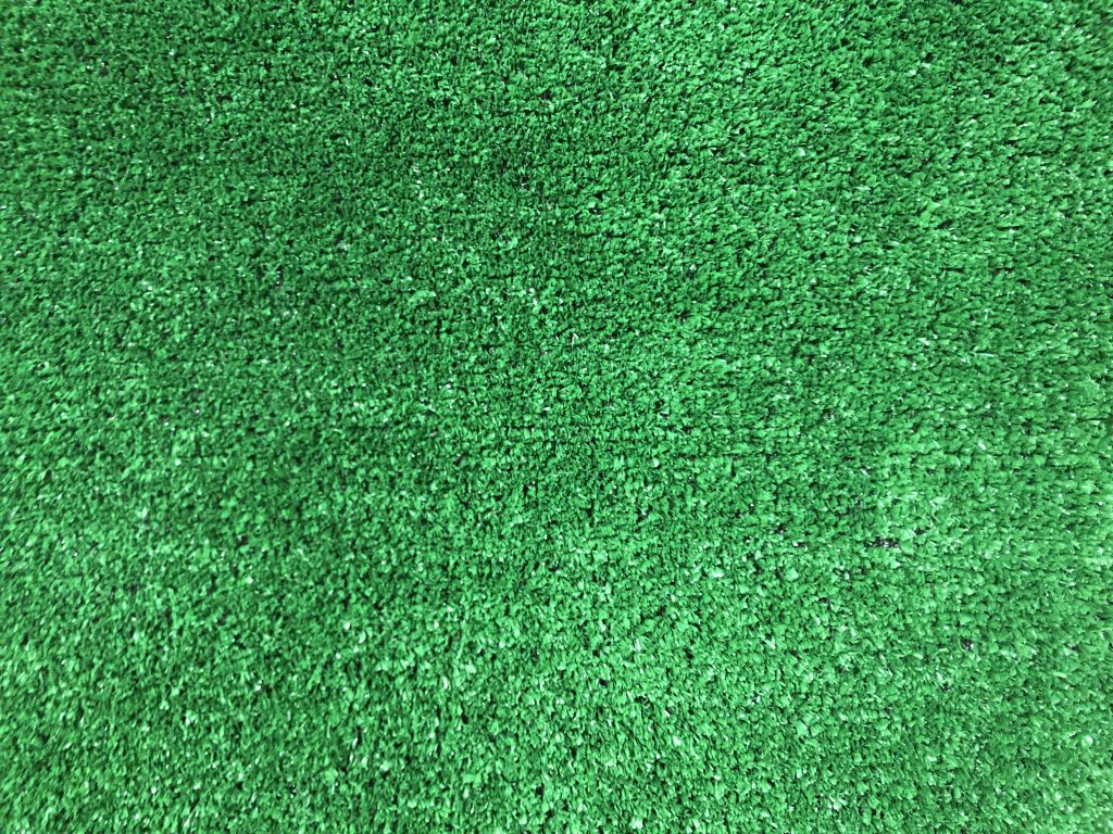 Value Grass, Green | 6' Wide