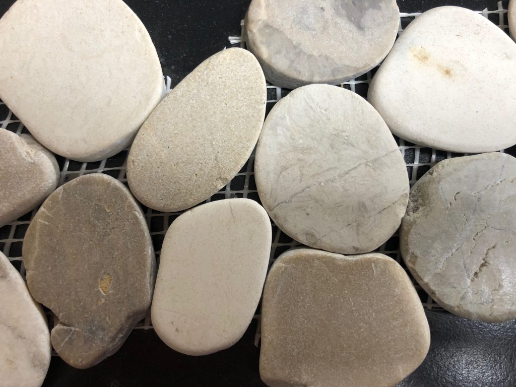 River Rock, Harmony Warm Blend | Flat Pebbles